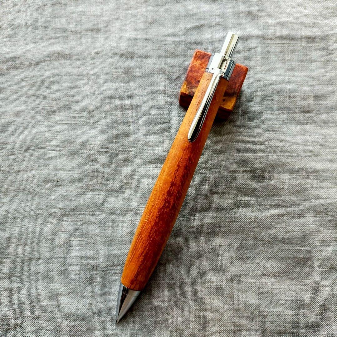 ハンドメイド　木軸シャープぺン　ハワイアンコア　0.5mm　ウッドペン　天然木