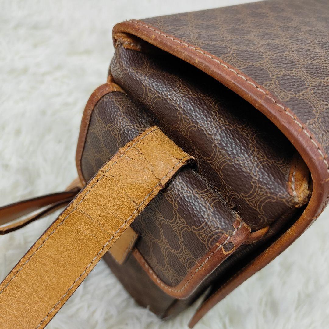 本日限定価格　セリーヌ　ショルダーバッグ　ボックス型　マカダム　トリオンフ