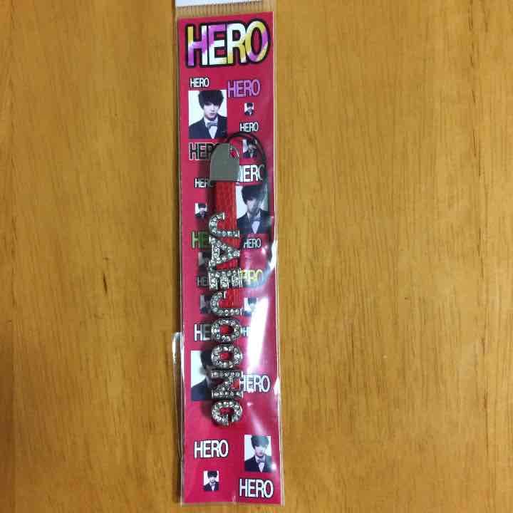 ジェジュン ストラップ