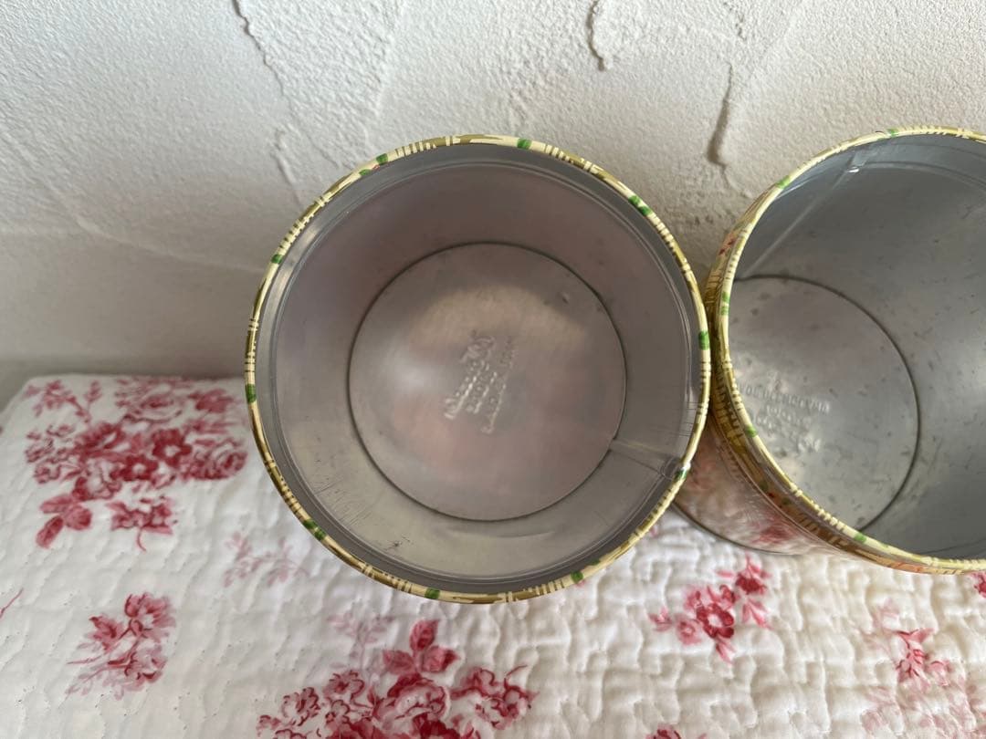 アンティーク　バラ柄のキャニスター3個