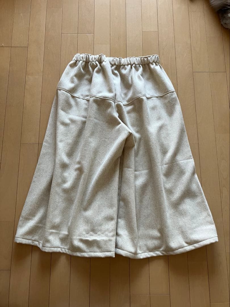 はらぺこあおむし ガウチョパンツ ハンドメイド