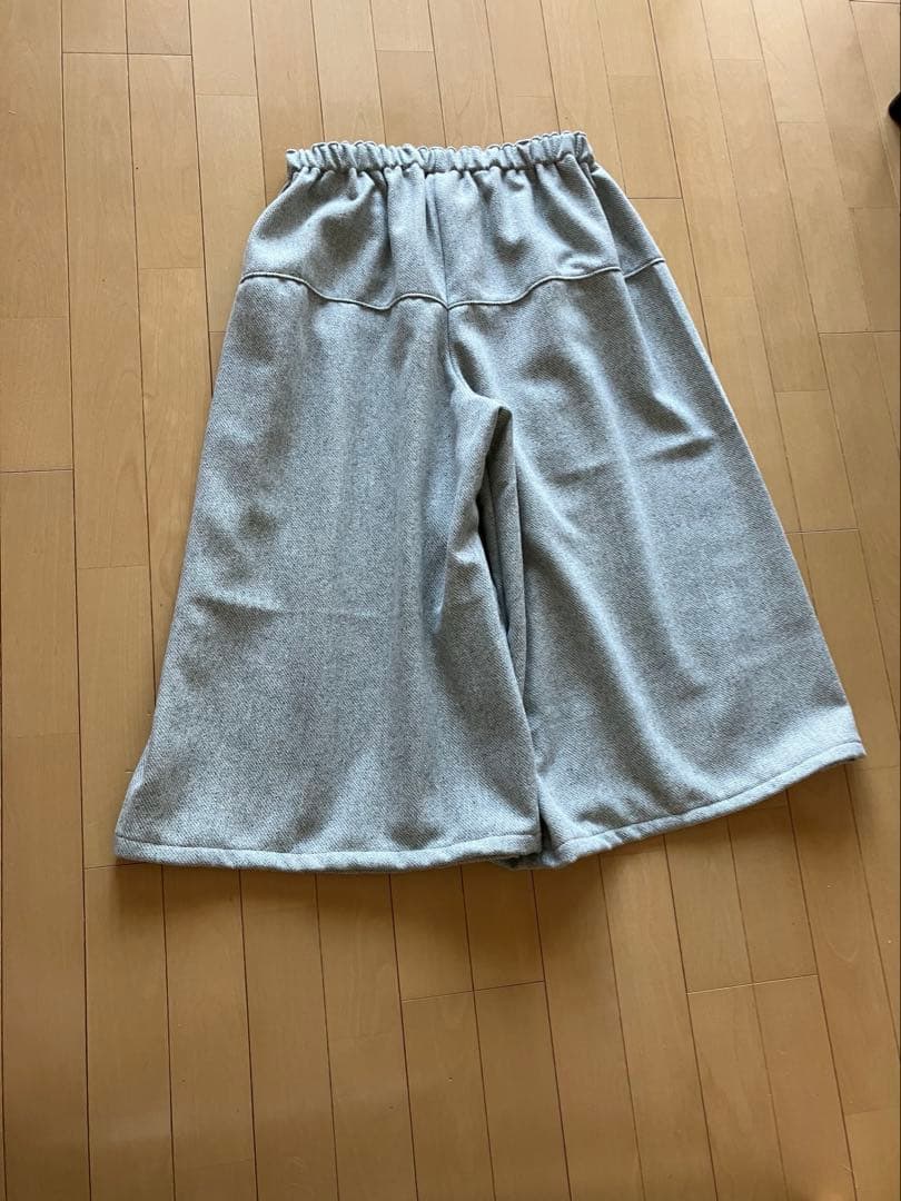 はらぺこあおむし ガウチョパンツ ハンドメイド