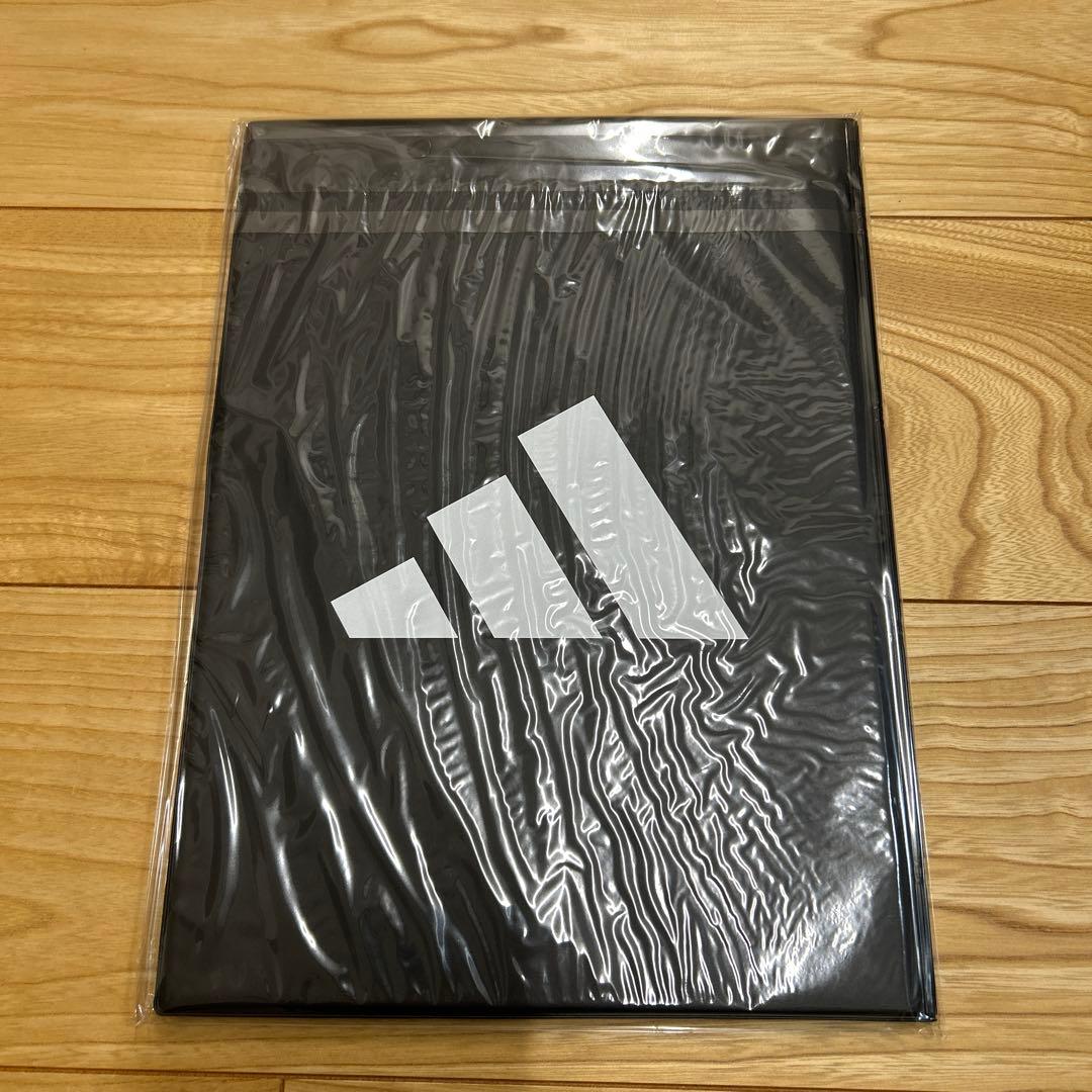 【新品】adidas クリップボード　黒