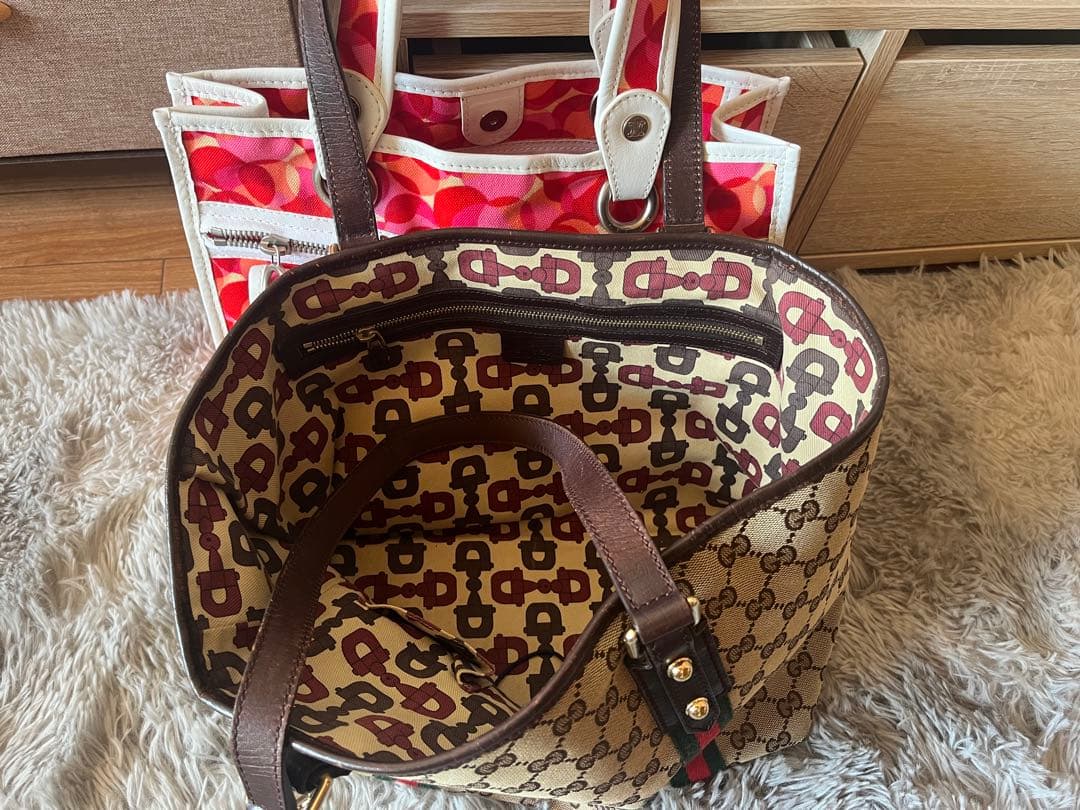 GUCCI トートバッグとCELINEドットバッグ2点セット