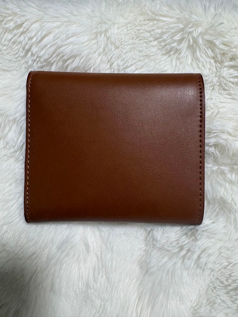 miu miu ブラウン 三つ折り財布