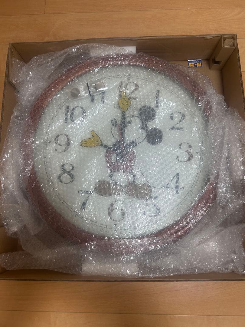 ミッキーマウス 掛時計 SEIKO電波掛け時計 ミッキー&フレンズ　FW582B