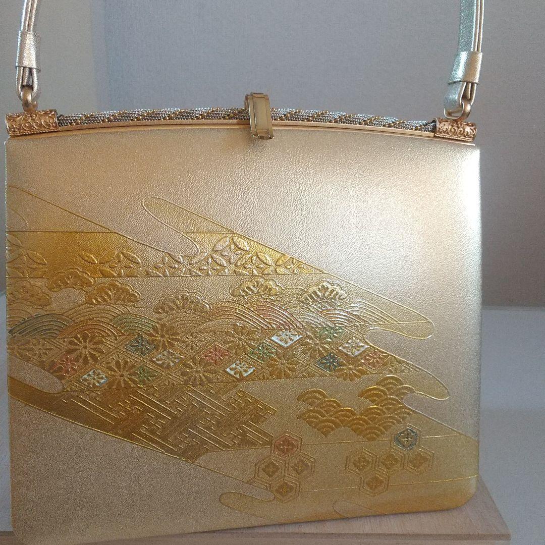 草履 と バッグ のセット 金色 木箱入り 送料込み　　未使用品