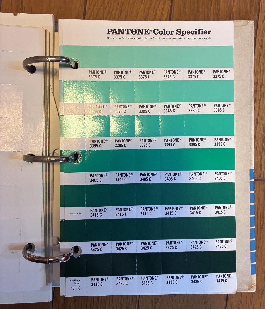 PANTON Color Specifier コート紙 ３冊セット