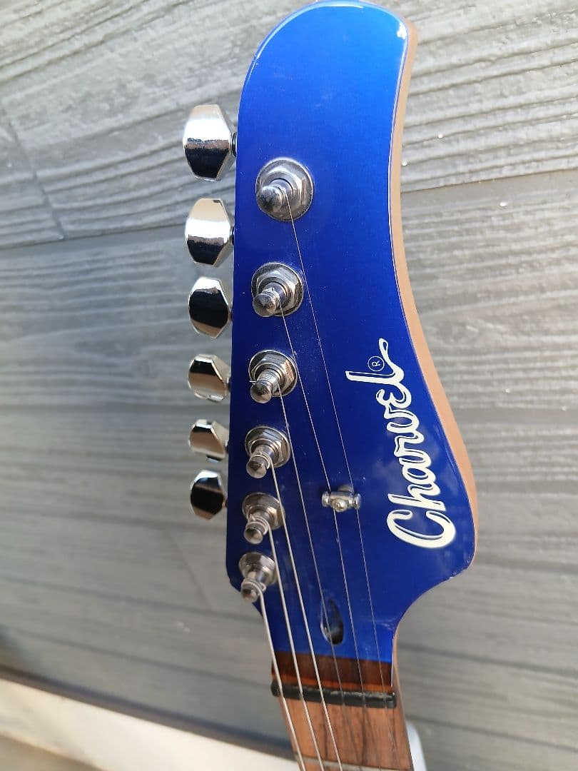 Charvel エレキギター (ブルー) ESPケース付き