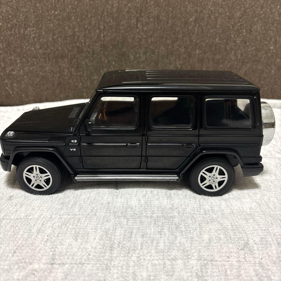 希少　AUTOart Mercedes Benz G500 ゲレンデ　1/18