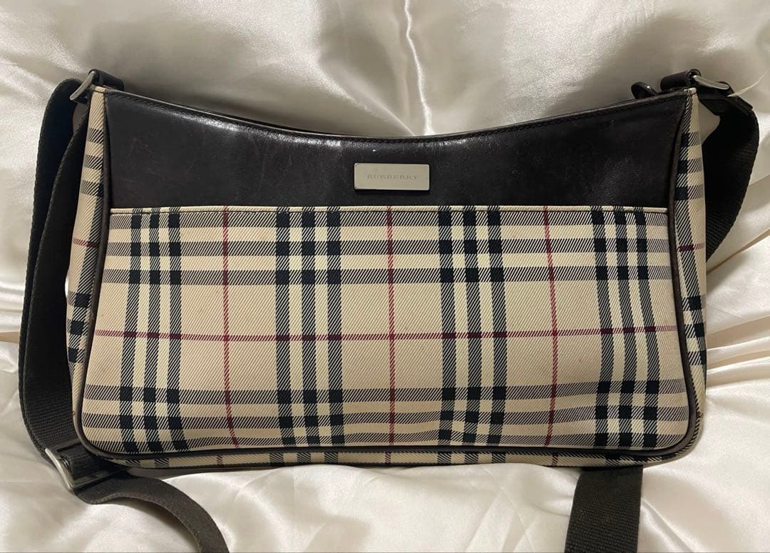 BURBERRY バーバリー ショルダーバッグ