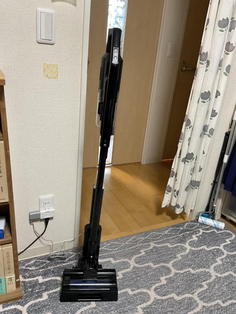 充電式 サイクロンスティッククリーナー 掃除機 コードレス 静電モップ付き 軽量