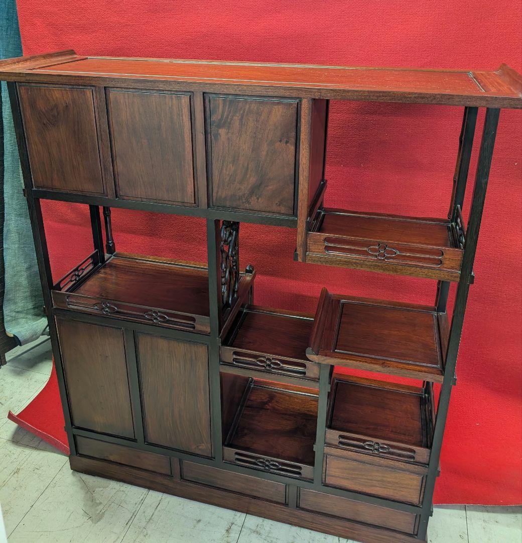 唐木 無垢材 高級 茶棚 花梨 茶箪笥 違い棚 総花梨 飾り棚 竹柄 花鳥彫刻