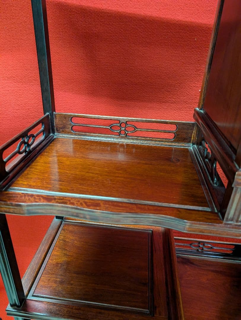 唐木 無垢材 高級 茶棚 花梨 茶箪笥 違い棚 総花梨 飾り棚 竹柄 花鳥彫刻