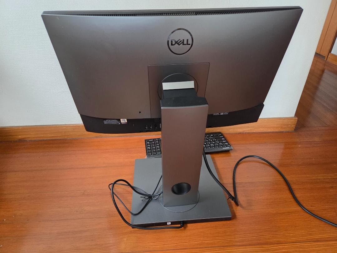 DELL OptiPlex 7470 AIO 　液晶一体型 パソコン　23.8型