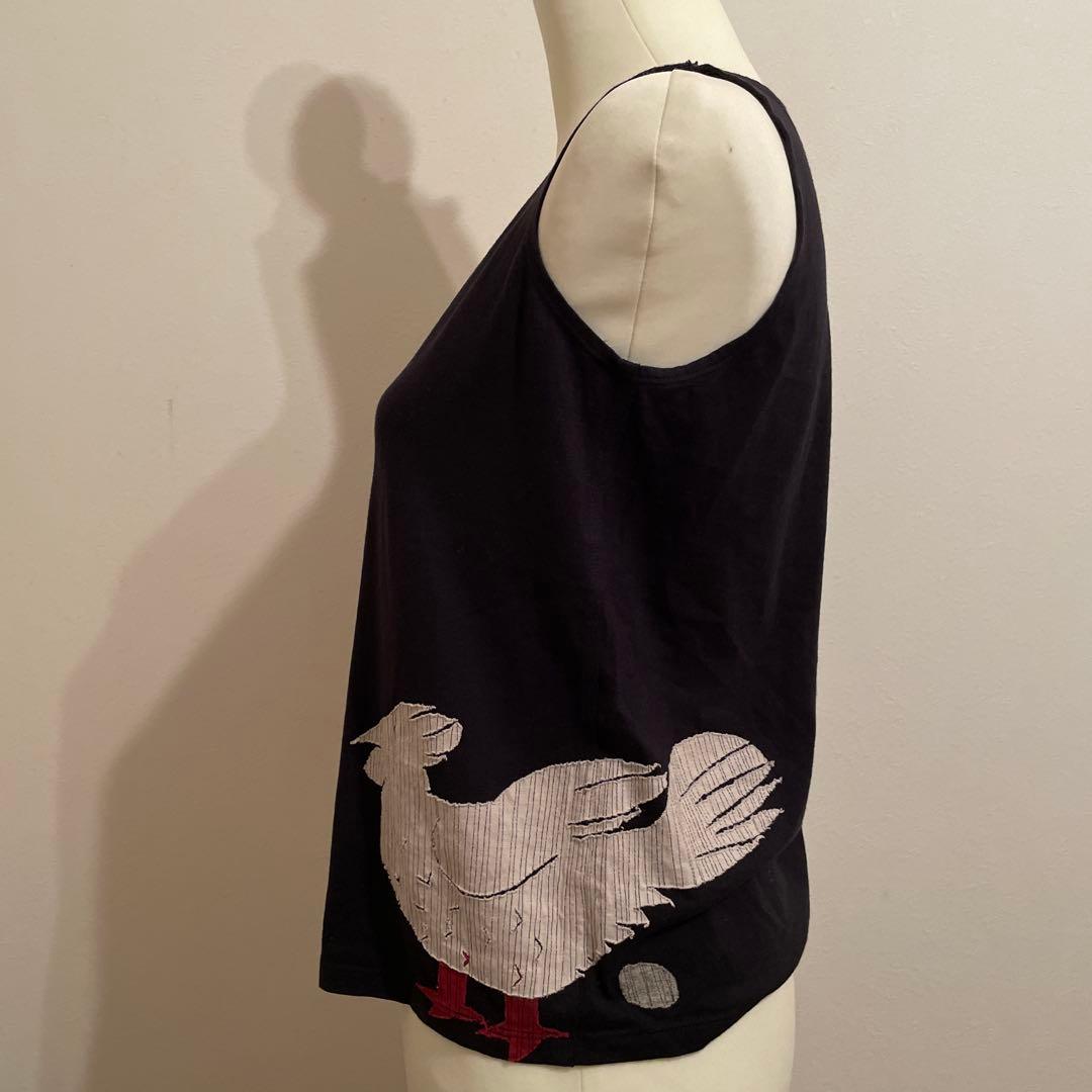 新品未使用　ヨーガンレール　鶏刺繍 タンクトップ 黒
