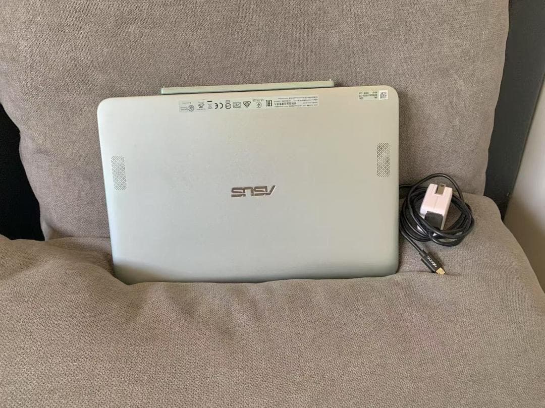 ASUS T101H 4G/64GB/Windows10（タッチ有）