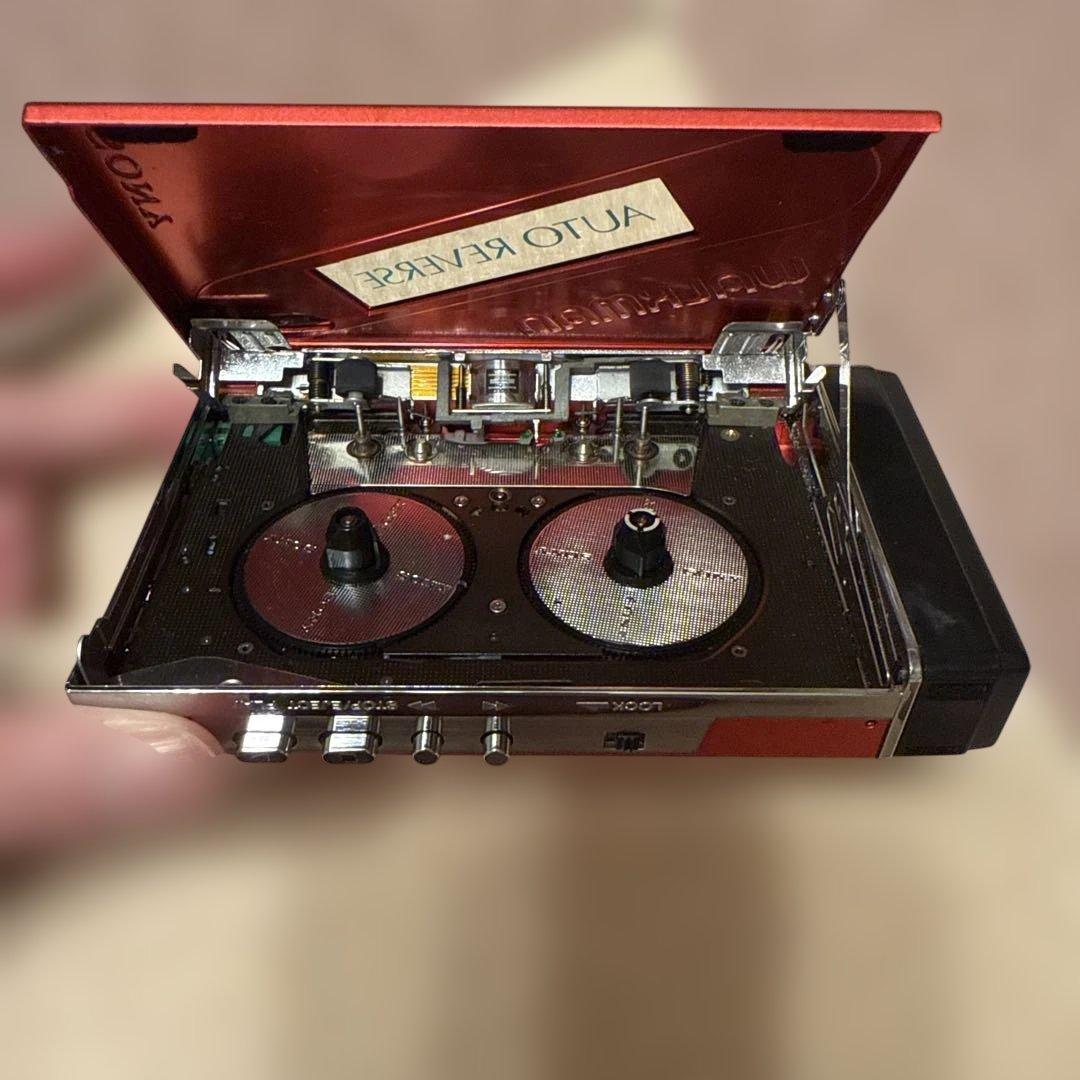 SONY WM-102 カセットプレーヤー レッド