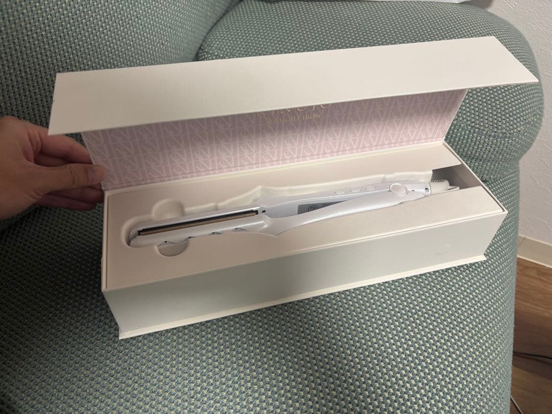 新品未使用 KINUJO ストレートヘアアイロン LＭ225