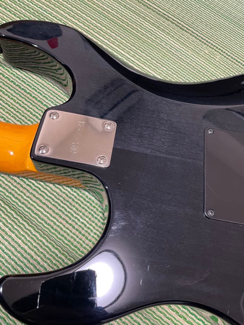 Yamaha PACIFICA 612 ブラック　【ギターケース＋スタンド付き】