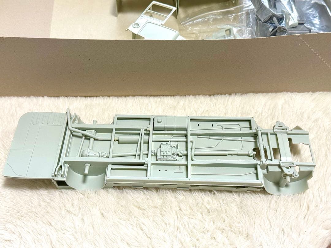 ドイツレベル　ロンドンバス　1/24 プラモデル　別売りエッチングパーツ付き