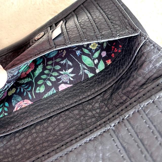 未使用 イアパピヨネ がま口 二つ折り 財布 sampoコラボ