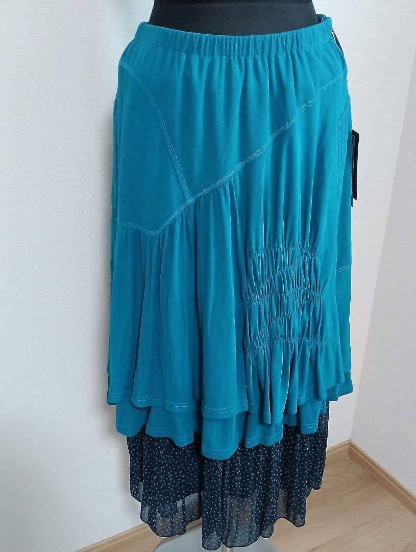 5万五点　未使用エイココンドウスカート　ジャケット　ワンピ　スカート　手袋