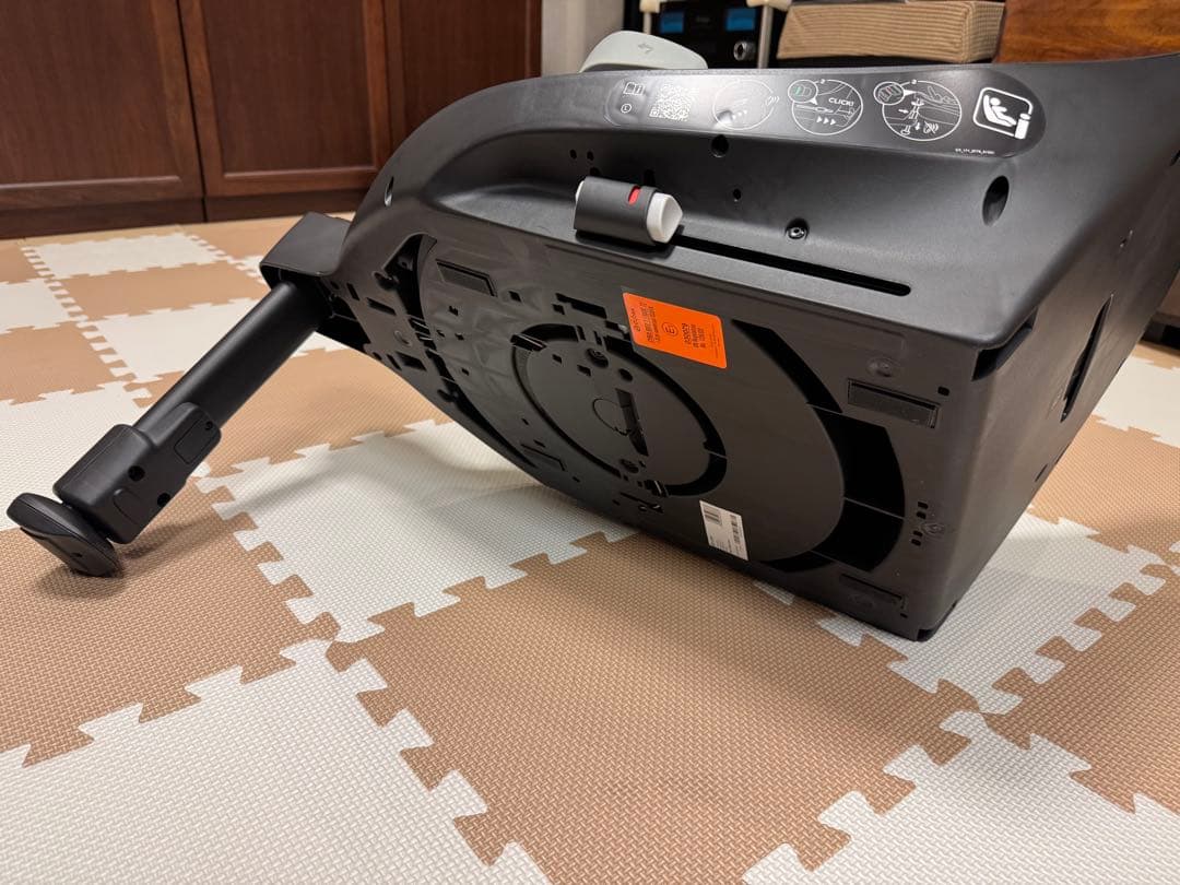 チャイルドシート Cybex CLOUD T i-size , BASE T