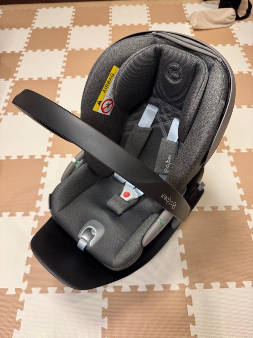 チャイルドシート Cybex CLOUD T i-size , BASE T