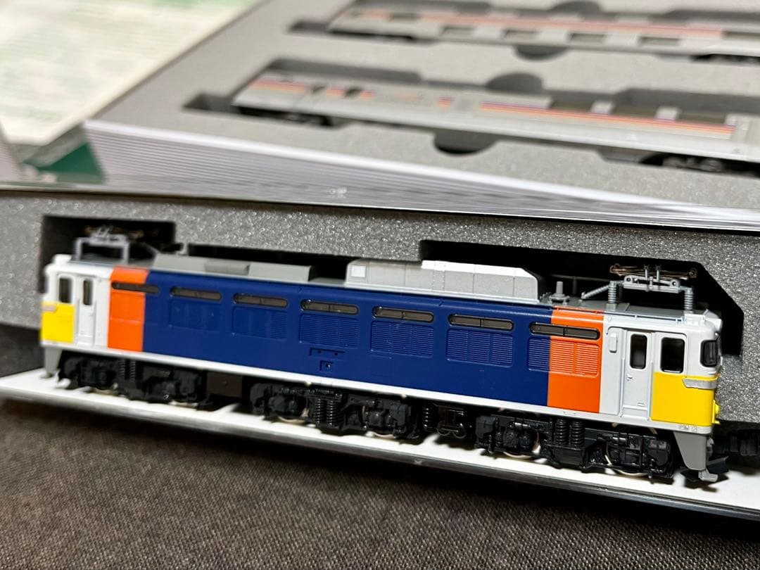 【KATO】E26系「カシオペア」６両基本セットEF81（カシオペア仕様）