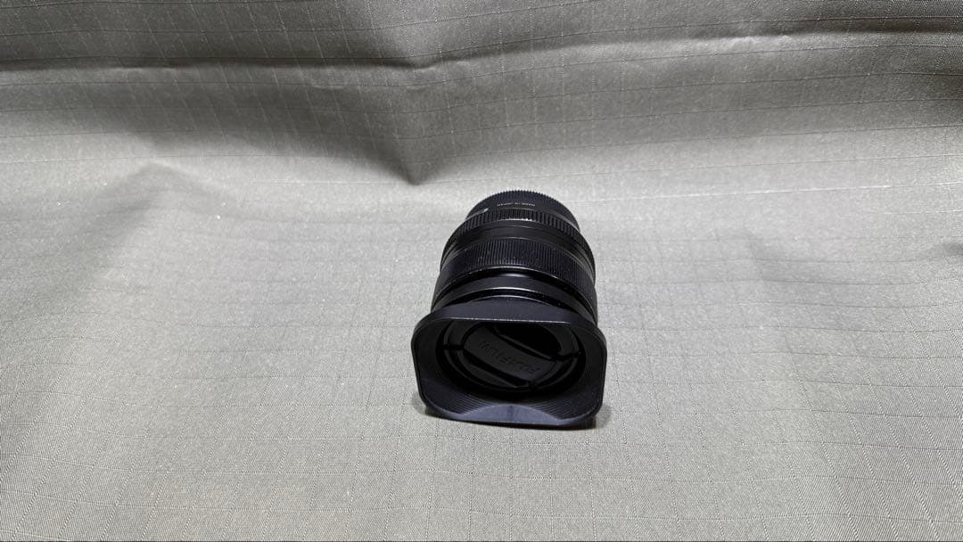XF35mmF1.4 R 中古　富士フィルム用　レンズフードのおまけ付き