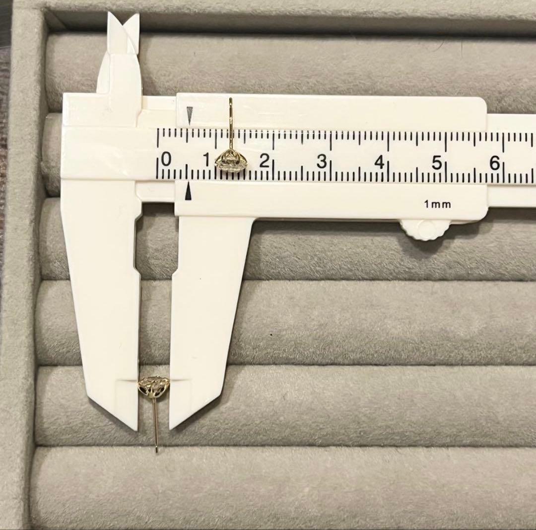 天然ダイヤモンドピアス 計0. 943ct 約1カラット 中央宝石