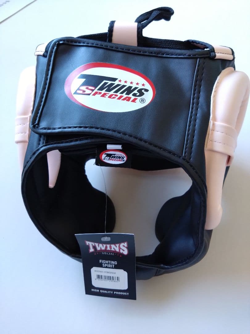 【ペチ】【新品未使用】TWINS SPECIAL ヘッドギア Mサイズ