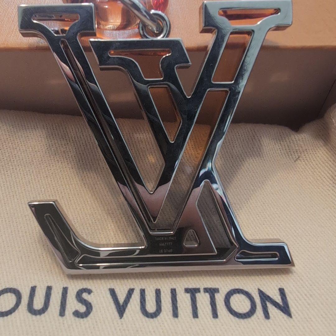 ルイヴィトン サックLVプリズム ビジュー キーホルダー チャーム