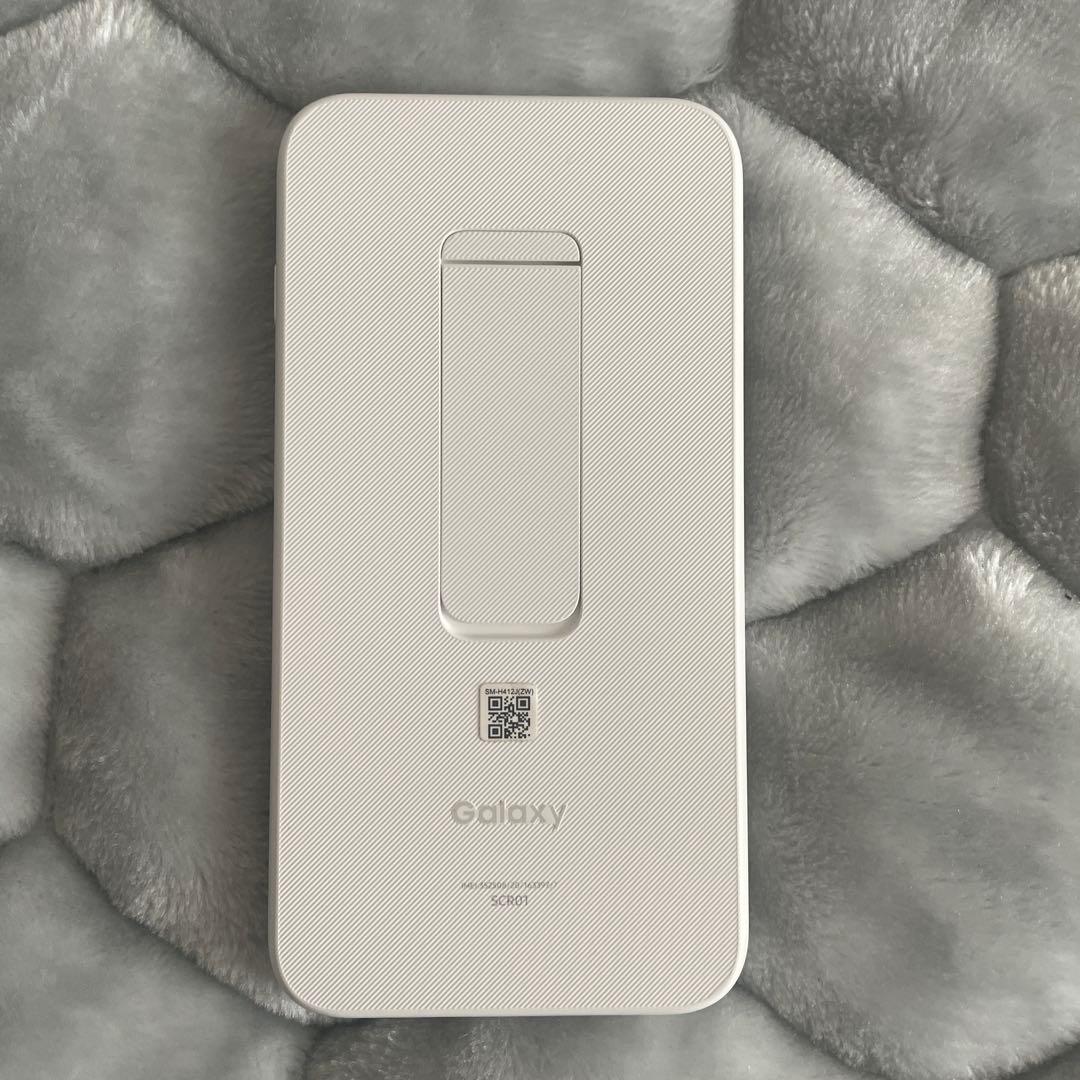 Galaxy 5G Mobile Wi-Fi SCR01 ホワイト