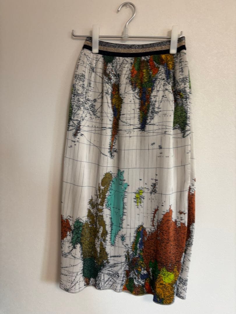 未使用新品 GO TO HOLLYWOODプリーツ SK 01