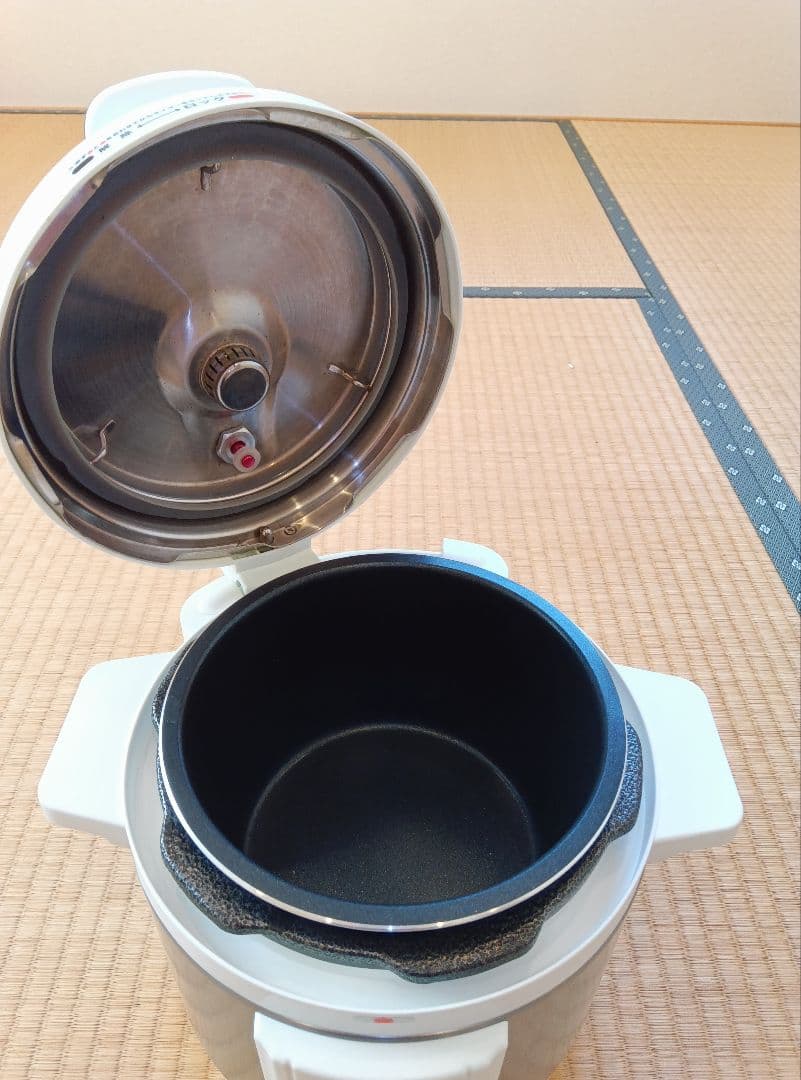 LIVCETRA 電気圧力鍋