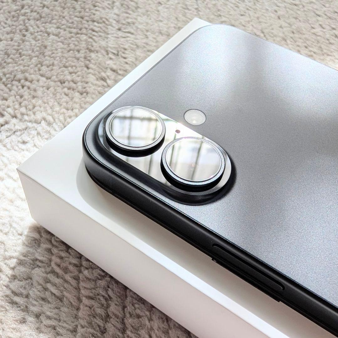 6.7インチ❗️iPhone 16 Plusブラック128GB ESRケース付