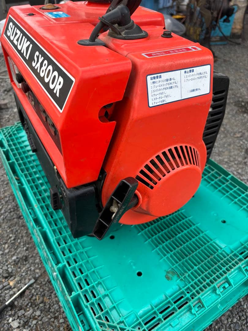 最終値下げSUZUKI発電機　SX800R（中古動作確認済）