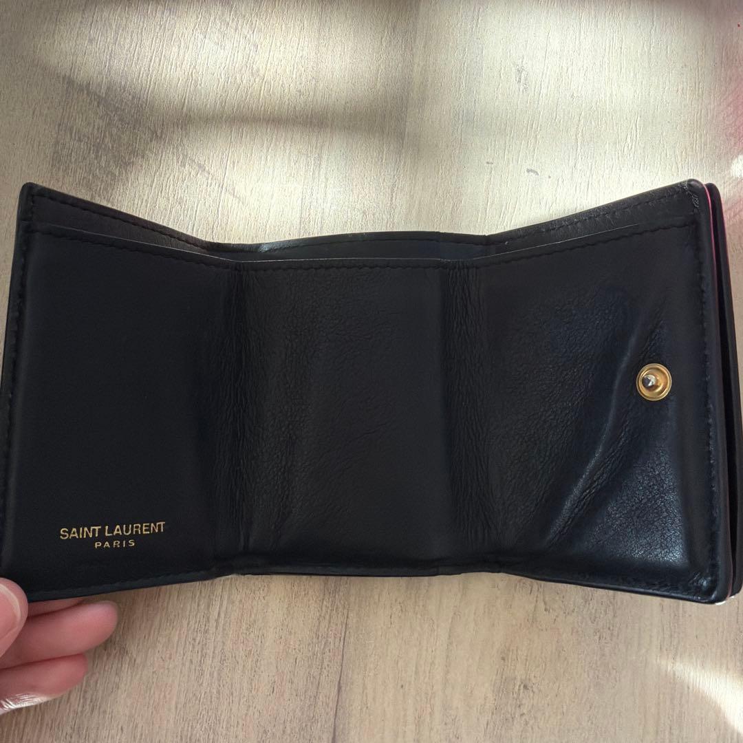 SAINT LAURENT ブラックレザー 三つ折り財布