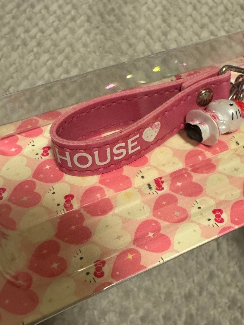 【新品未使用】KITTY'S HOUSE ストラップ＆ピューロランド　タオル