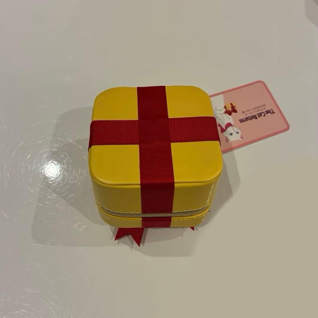 猫の恩返し　アクセサリーケース　ジブリ