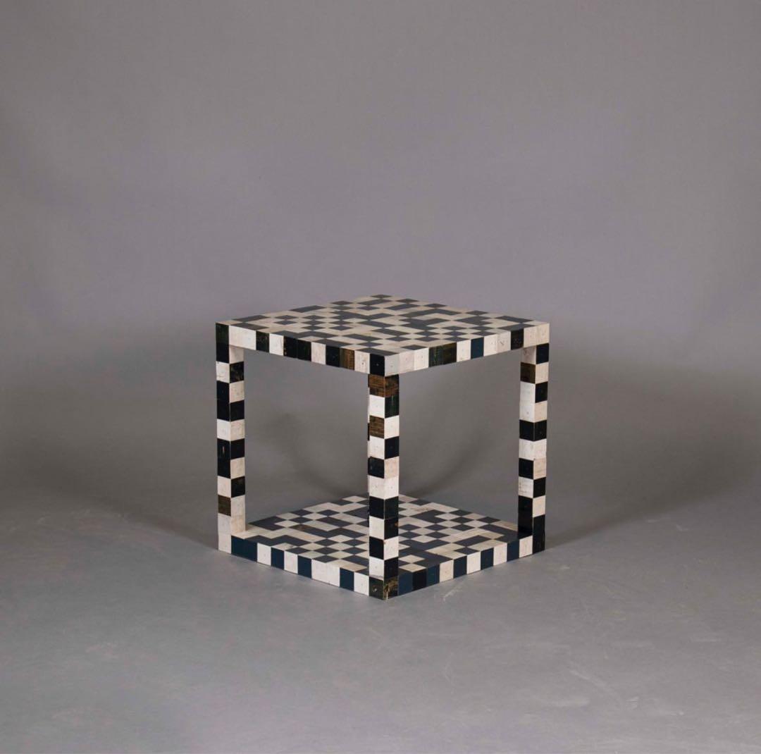 タイルスツール サイドテーブル デザイナーズスツール レコード台 タイル家具