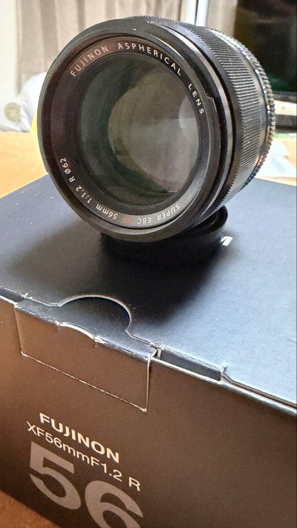 箱・フードあり】FUJIFILM xf56mm f1.2【富士フイルム】