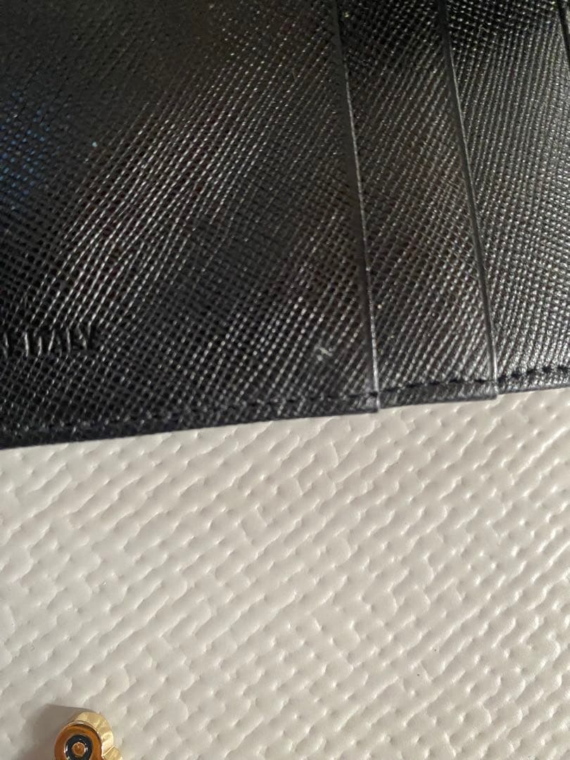 PRADA 3つ折り財布　ナイロン　ロゴ