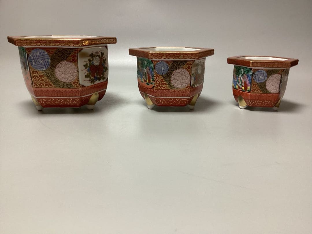 最終値下げ　九谷焼　銘　九谷正三　絵　変わり　赤絵　3点揃い　六角鉢　盆栽鉢