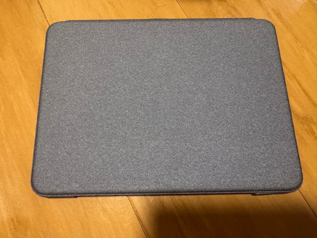 iPadアクセサリー logi iPad Combo Touch iK1176GRA