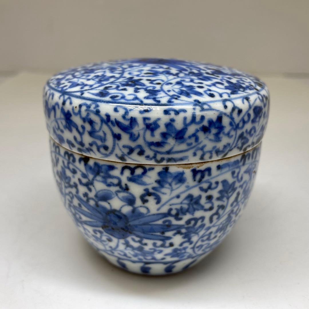 江戸中期　古伊万里　花唐草蓋物　高さ約7㎝ 東Y7-0204☆2Fタカチ