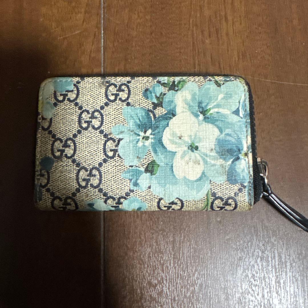 GUCCI フラワーパターン ケース