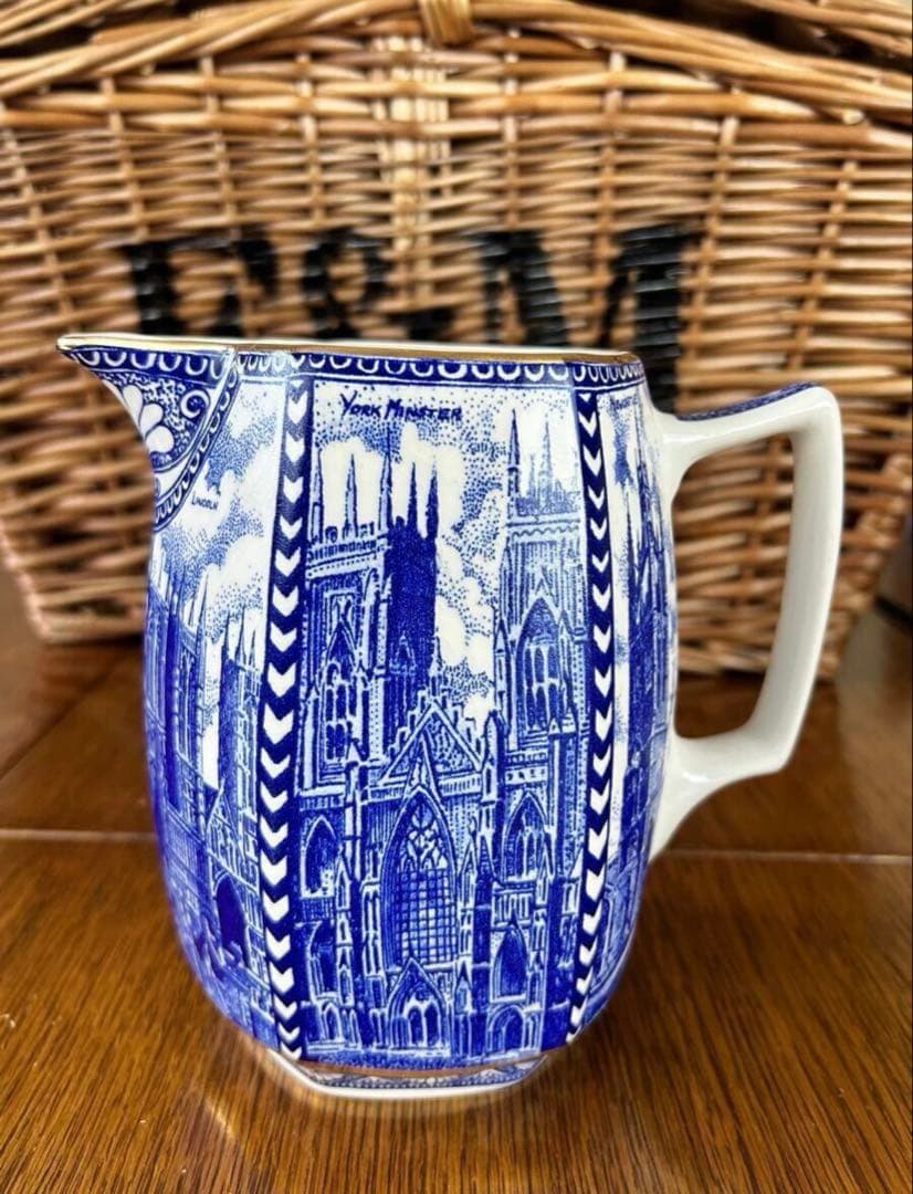英国ティーメイカー　リントンズ　ブルーアンドホワイト　ジャグ　ピッチャー